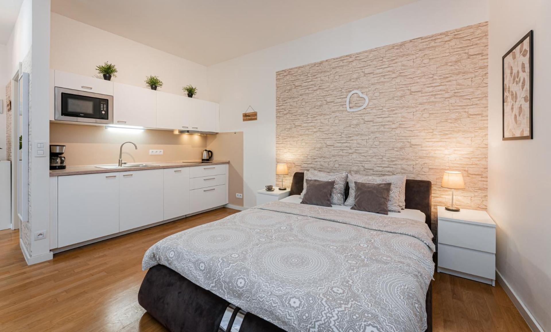 Old Town Square Apartment Prague